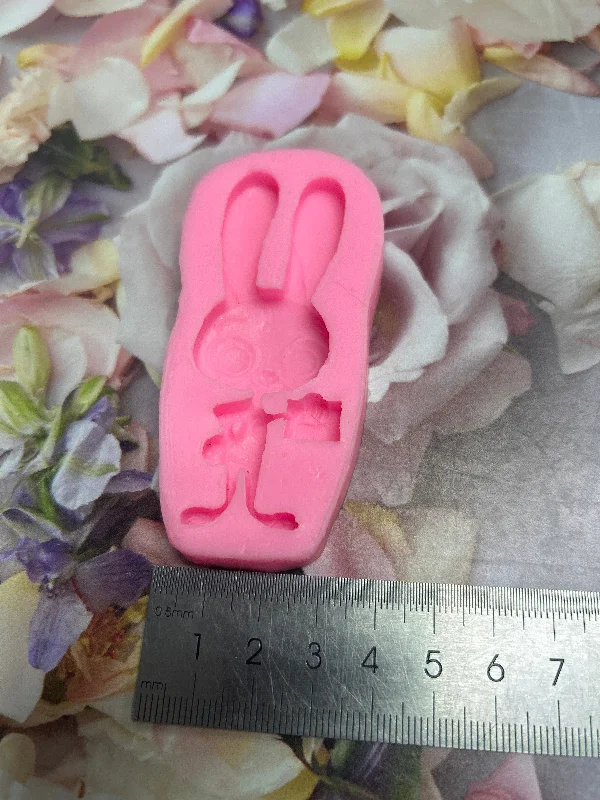 PRE LOVED Silicone Mould Bunny