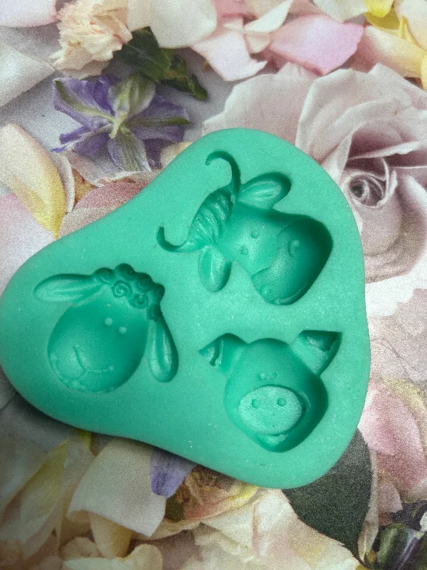 PRE LOVED Silicone Mould Farm