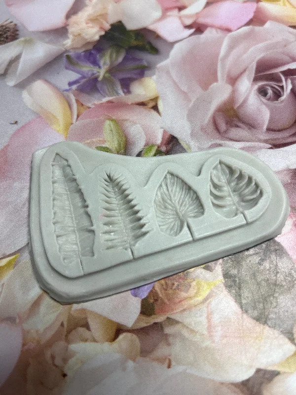 PRE LOVED Silicone Mould Leaves