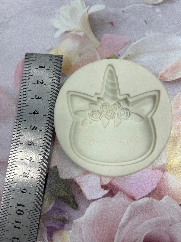 PRE LOVED Silicone Mould Unicorn