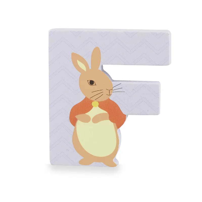 Peter Rabbit™ letter F