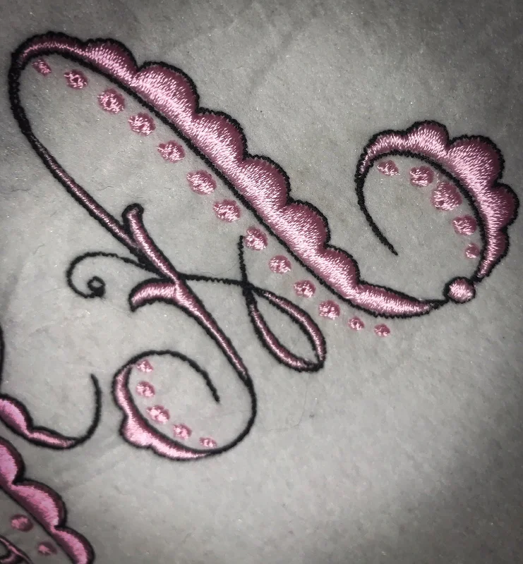 Scallop Dot Monogram Font - Machine Embroidery Font 2.5, and 4 inch size